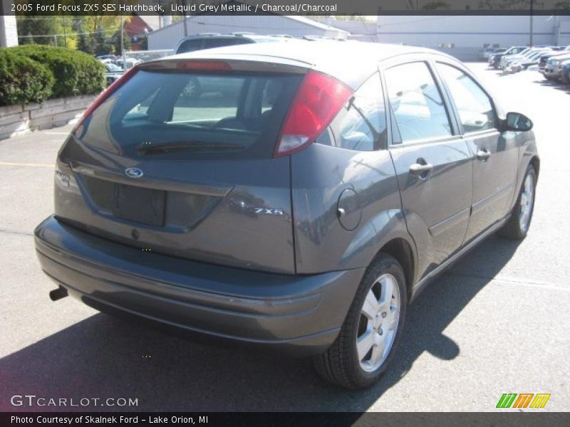 Liquid Grey Metallic / Charcoal/Charcoal 2005 Ford Focus ZX5 SES Hatchback