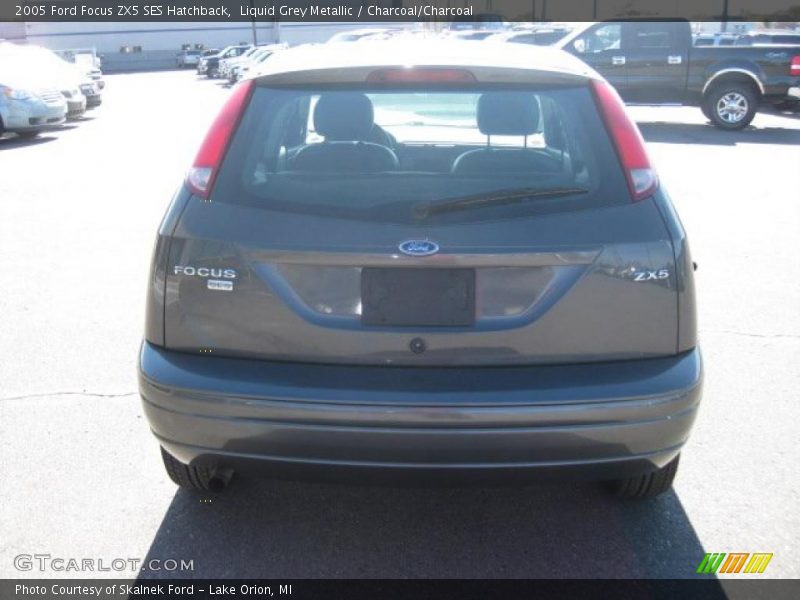 Liquid Grey Metallic / Charcoal/Charcoal 2005 Ford Focus ZX5 SES Hatchback