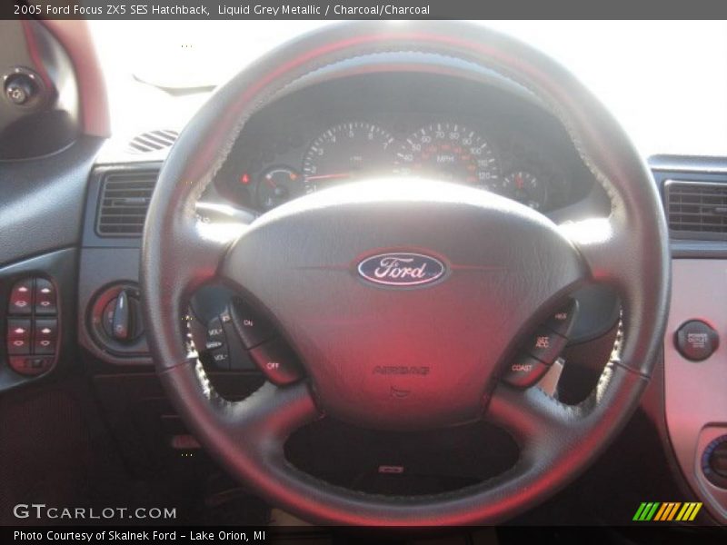 Liquid Grey Metallic / Charcoal/Charcoal 2005 Ford Focus ZX5 SES Hatchback