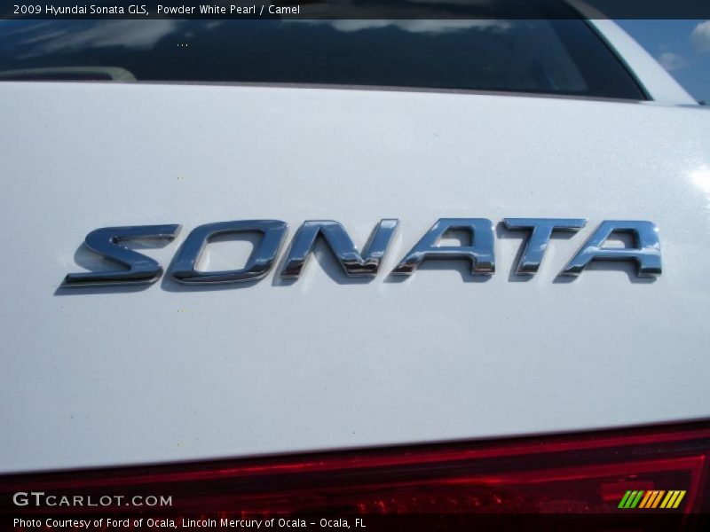 Powder White Pearl / Camel 2009 Hyundai Sonata GLS