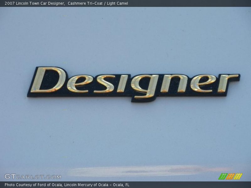  2007 Town Car Designer Logo