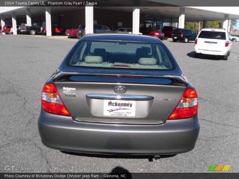 Phantom Gray Pearl / Taupe 2004 Toyota Camry LE