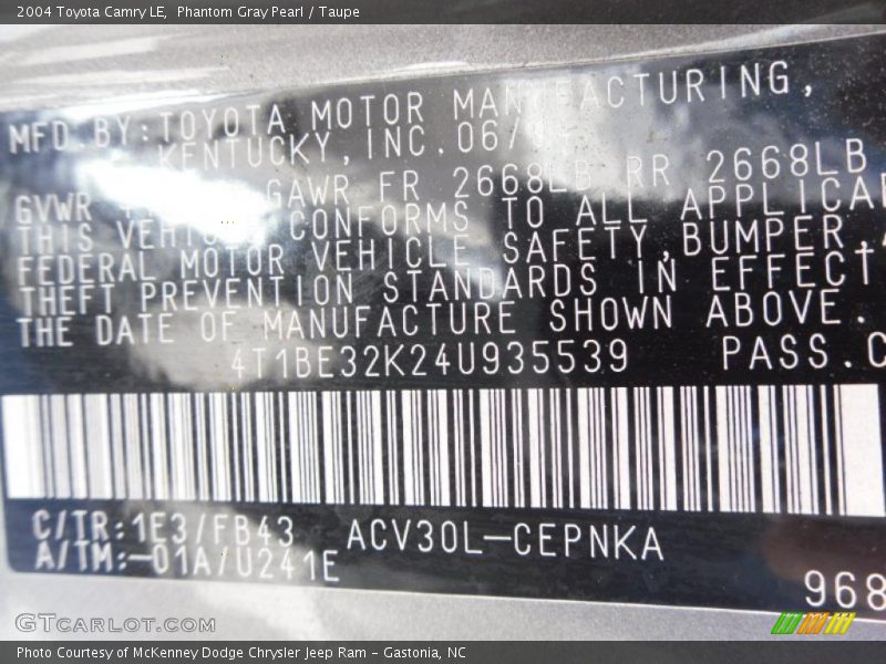 Phantom Gray Pearl / Taupe 2004 Toyota Camry LE