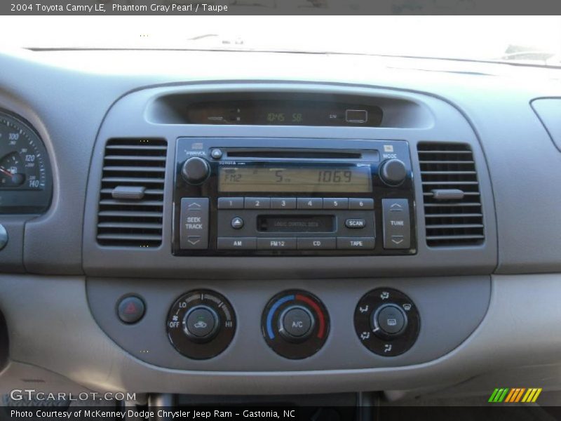 Phantom Gray Pearl / Taupe 2004 Toyota Camry LE