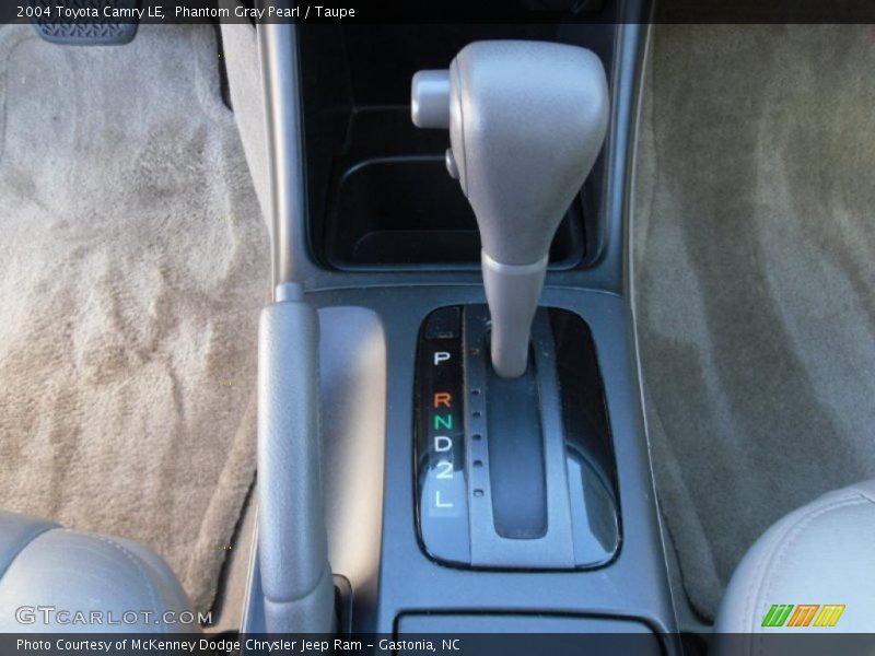 Phantom Gray Pearl / Taupe 2004 Toyota Camry LE
