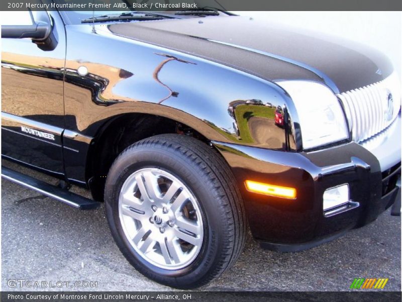 Black / Charcoal Black 2007 Mercury Mountaineer Premier AWD