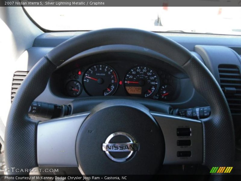 Silver Lightning Metallic / Graphite 2007 Nissan Xterra S