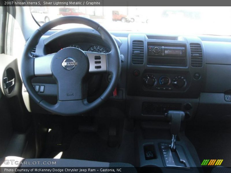 Silver Lightning Metallic / Graphite 2007 Nissan Xterra S
