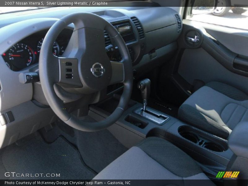 Silver Lightning Metallic / Graphite 2007 Nissan Xterra S