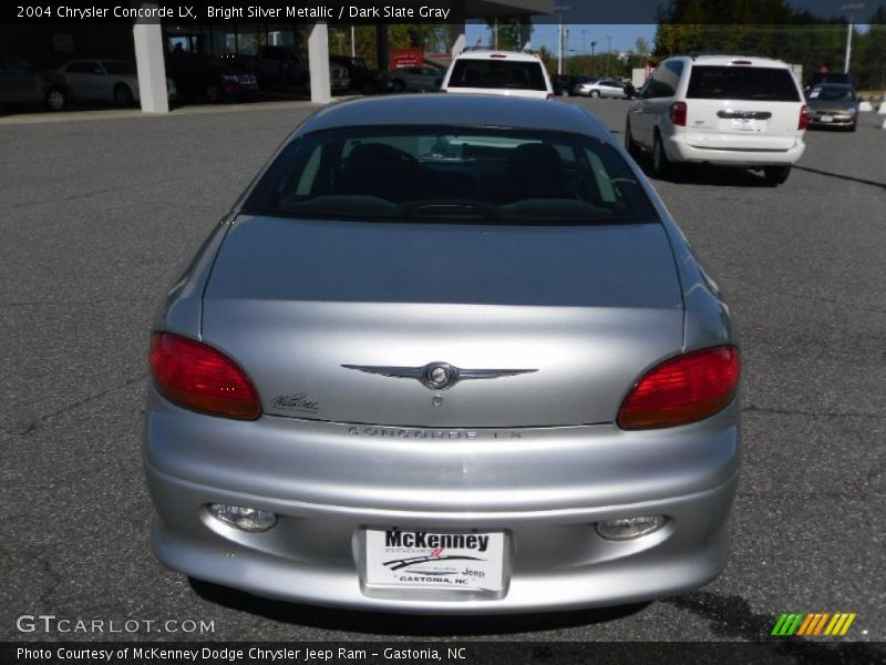 Bright Silver Metallic / Dark Slate Gray 2004 Chrysler Concorde LX