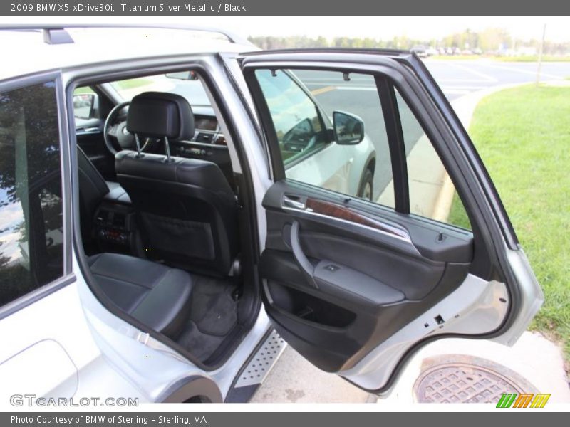 Titanium Silver Metallic / Black 2009 BMW X5 xDrive30i