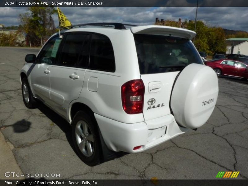 Super White / Dark Charcoal 2004 Toyota RAV4 4WD