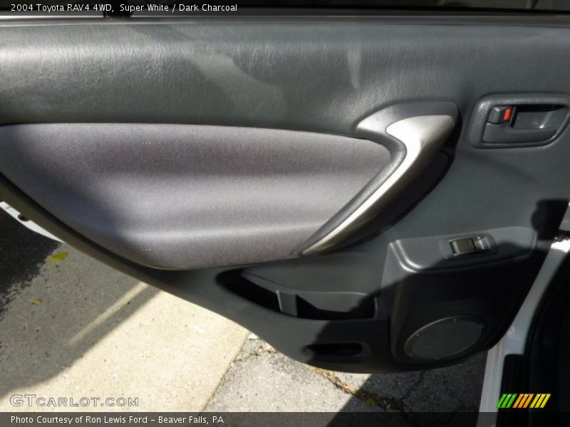 Super White / Dark Charcoal 2004 Toyota RAV4 4WD