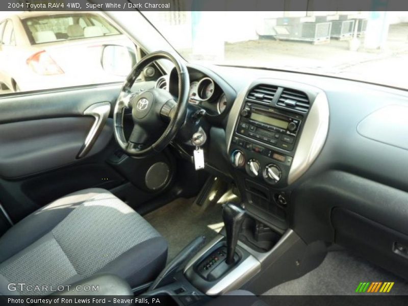 Super White / Dark Charcoal 2004 Toyota RAV4 4WD