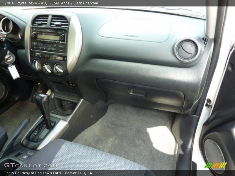 Super White / Dark Charcoal 2004 Toyota RAV4 4WD