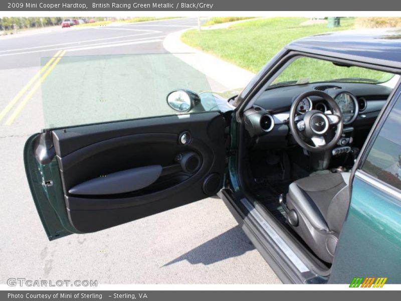 British Racing Green Metallic / Black/Grey 2009 Mini Cooper Hardtop