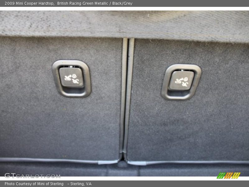 British Racing Green Metallic / Black/Grey 2009 Mini Cooper Hardtop