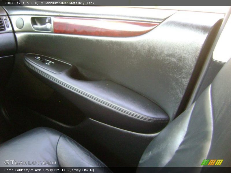 Millennium Silver Metallic / Black 2004 Lexus ES 330