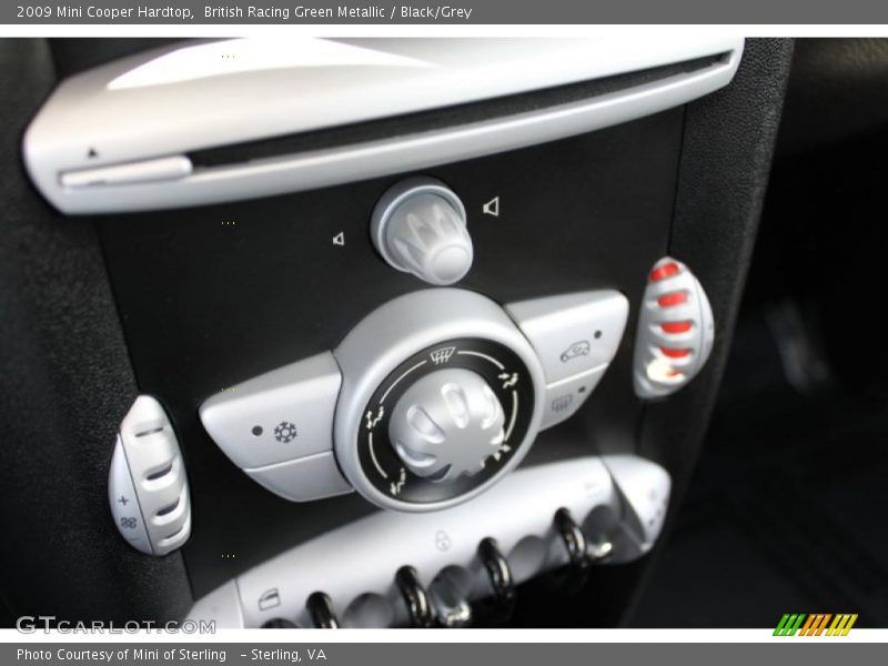 British Racing Green Metallic / Black/Grey 2009 Mini Cooper Hardtop