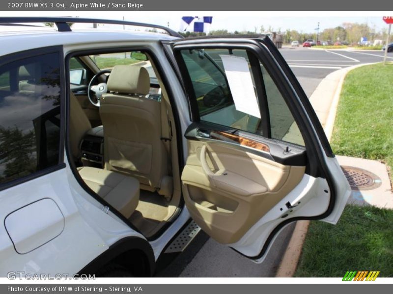 Alpine White / Sand Beige 2007 BMW X5 3.0si