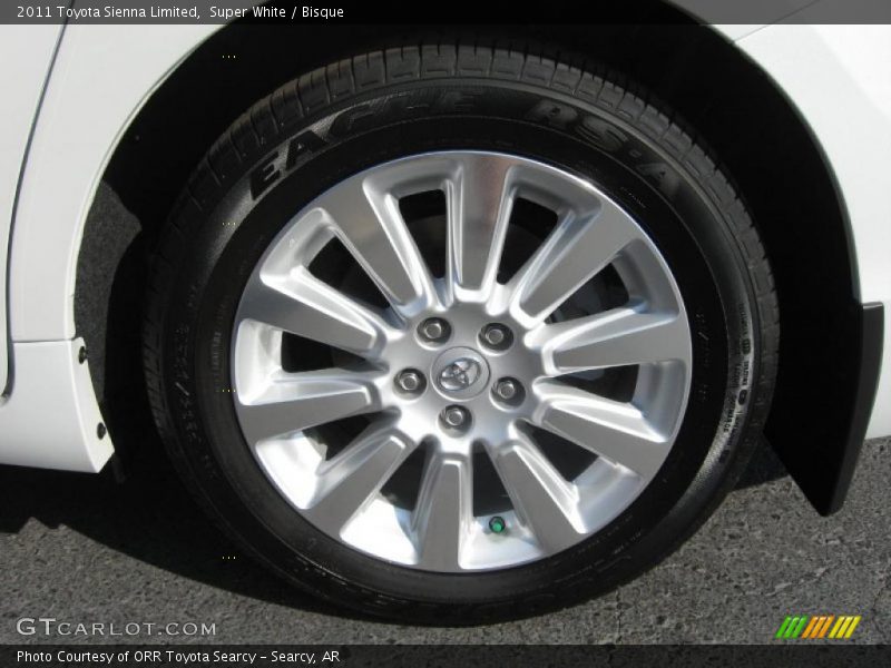 Super White / Bisque 2011 Toyota Sienna Limited