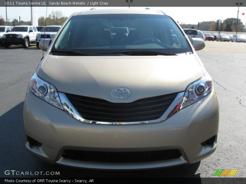Sandy Beach Metallic / Light Gray 2011 Toyota Sienna LE