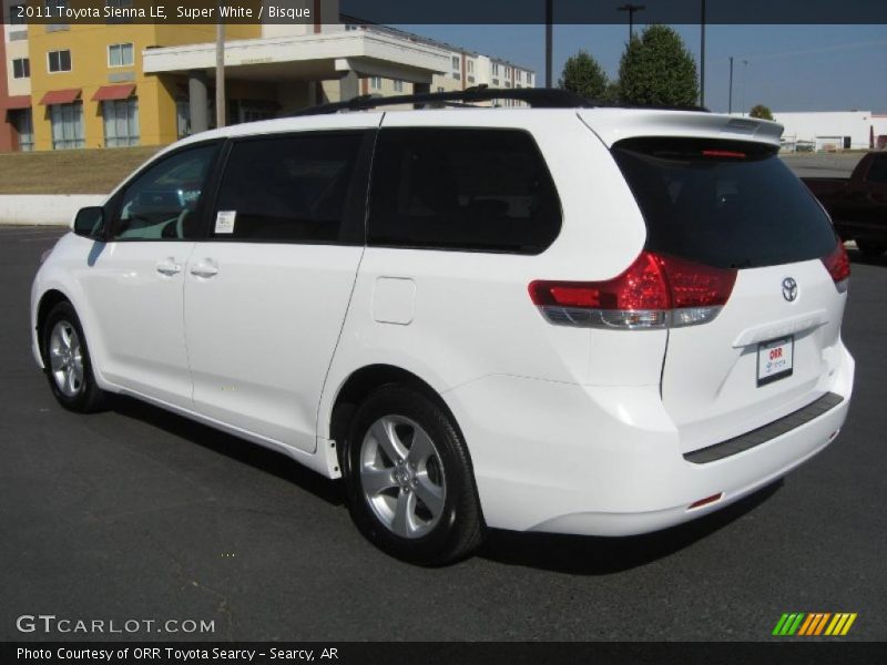 Super White / Bisque 2011 Toyota Sienna LE