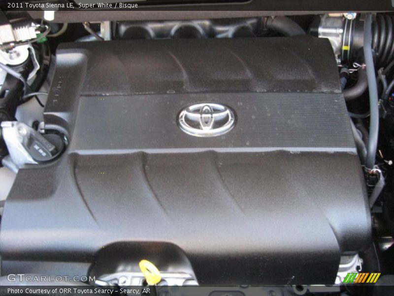 Super White / Bisque 2011 Toyota Sienna LE