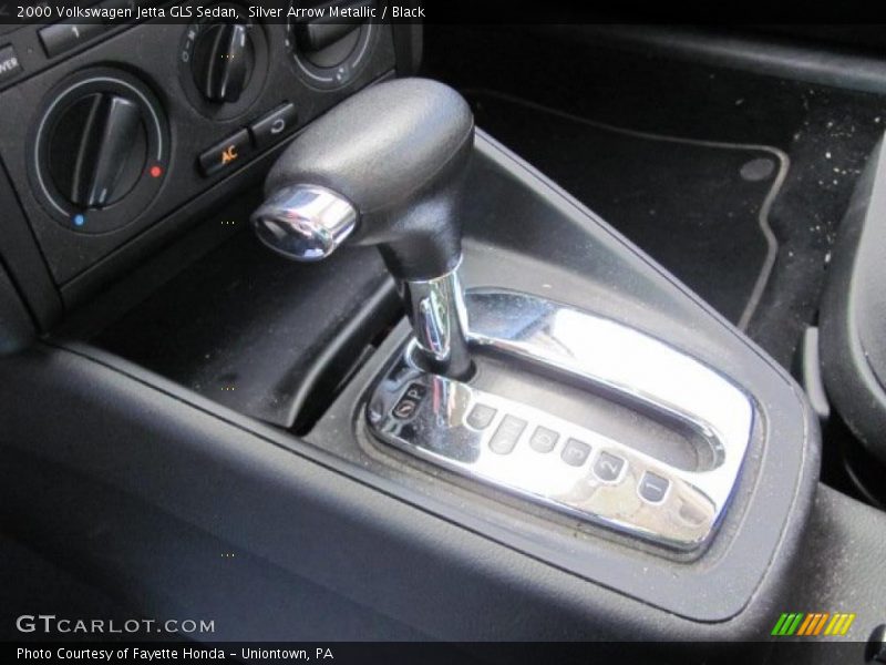 Silver Arrow Metallic / Black 2000 Volkswagen Jetta GLS Sedan