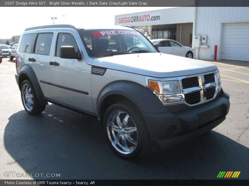 Bright Silver Metallic / Dark Slate Gray/Light Slate Gray 2007 Dodge Nitro SXT