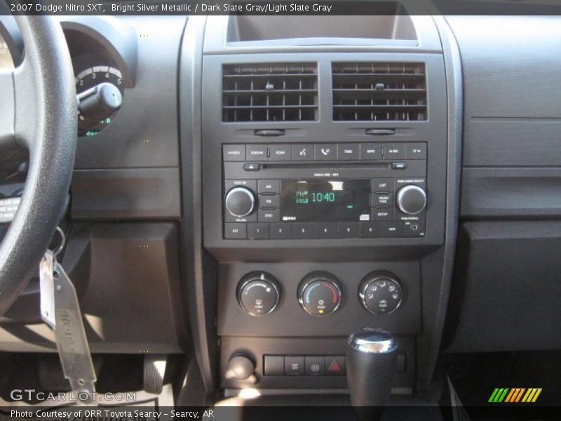 Bright Silver Metallic / Dark Slate Gray/Light Slate Gray 2007 Dodge Nitro SXT
