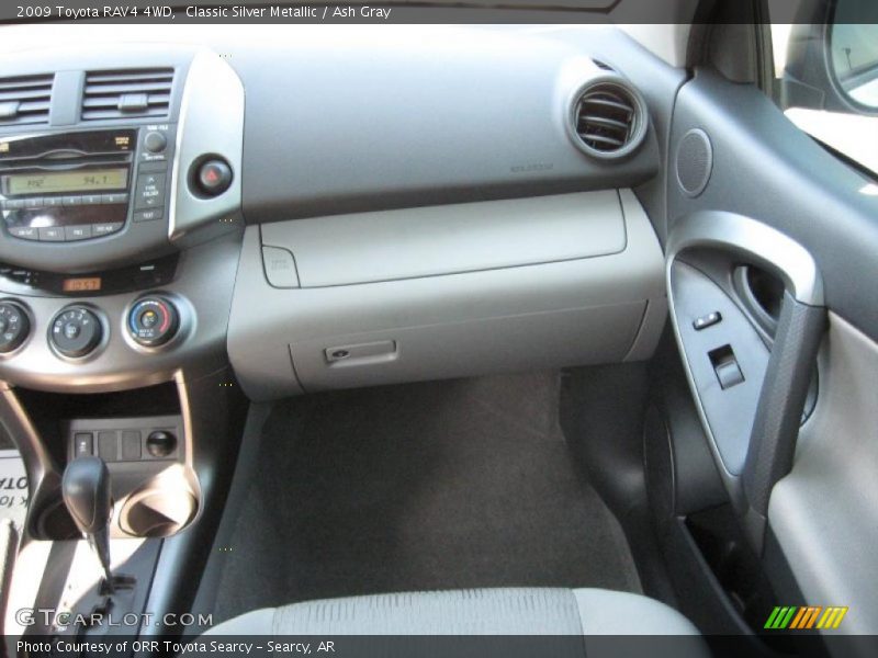 Classic Silver Metallic / Ash Gray 2009 Toyota RAV4 4WD