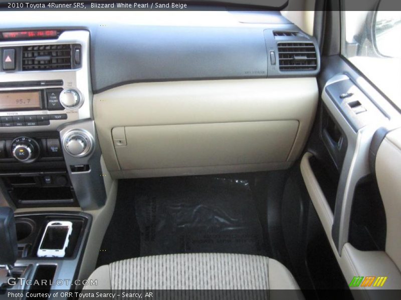 Blizzard White Pearl / Sand Beige 2010 Toyota 4Runner SR5
