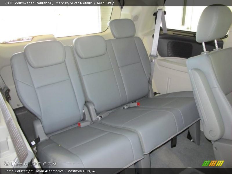 Mercury Silver Metallic / Aero Gray 2010 Volkswagen Routan SE