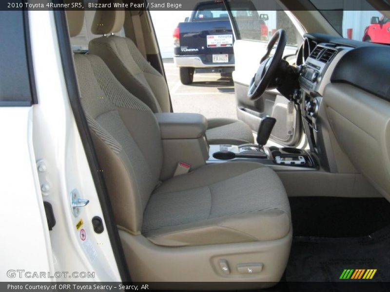 Blizzard White Pearl / Sand Beige 2010 Toyota 4Runner SR5