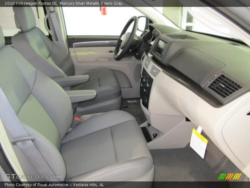 Mercury Silver Metallic / Aero Gray 2010 Volkswagen Routan SE