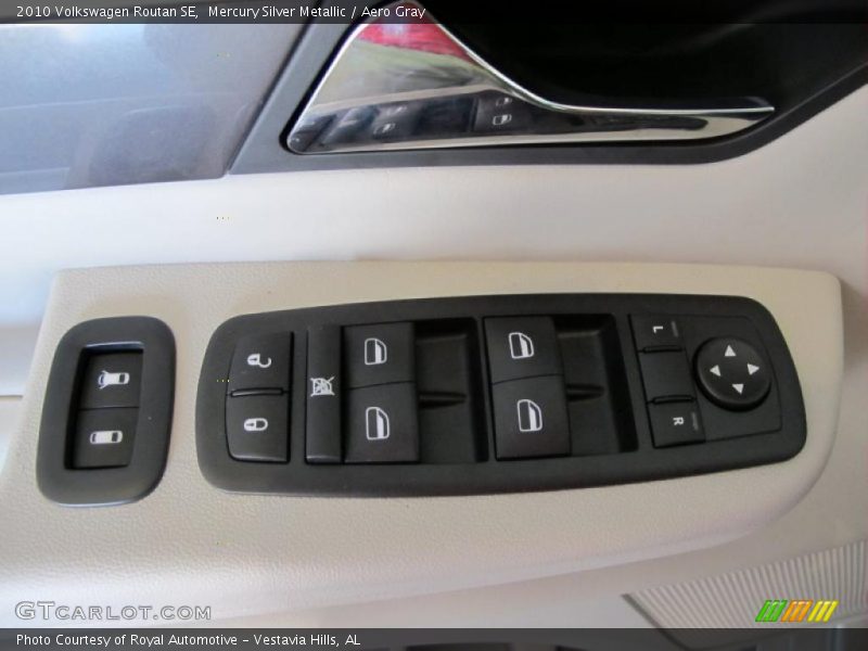 Mercury Silver Metallic / Aero Gray 2010 Volkswagen Routan SE
