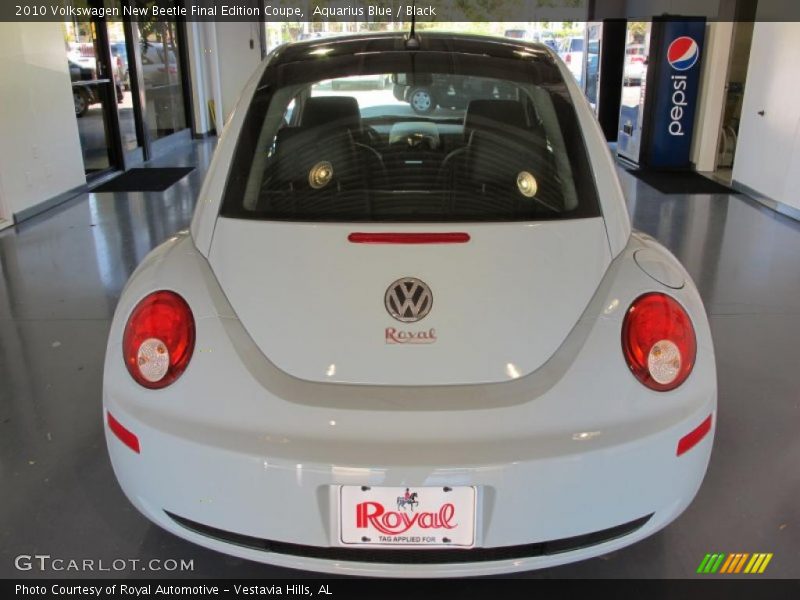Aquarius Blue / Black 2010 Volkswagen New Beetle Final Edition Coupe