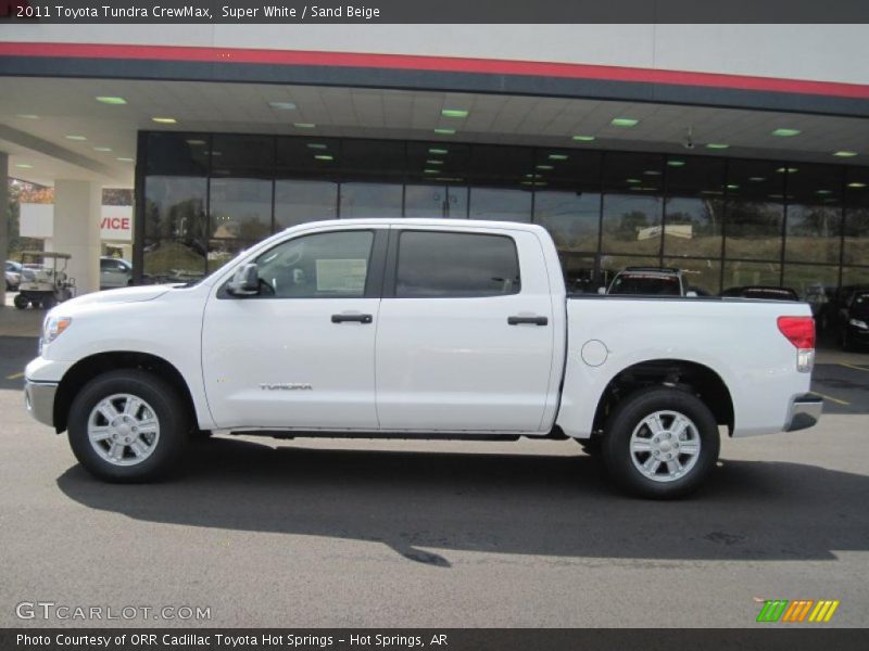 Super White / Sand Beige 2011 Toyota Tundra CrewMax