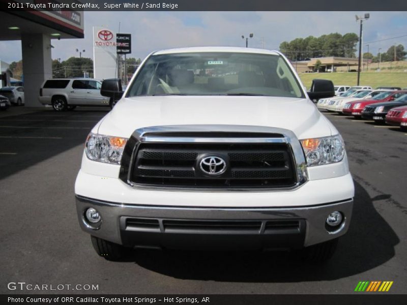 Super White / Sand Beige 2011 Toyota Tundra CrewMax
