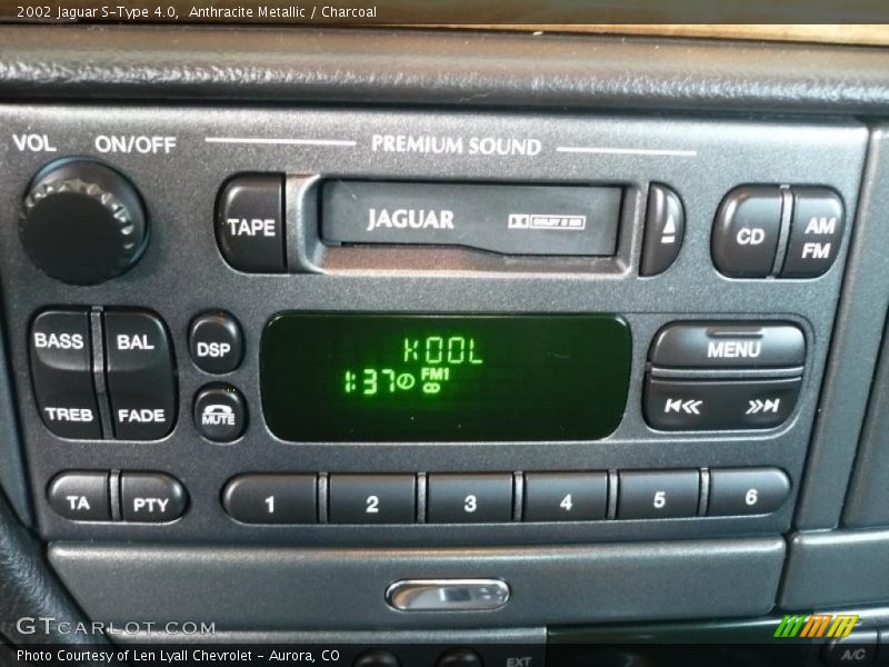 Controls of 2002 S-Type 4.0
