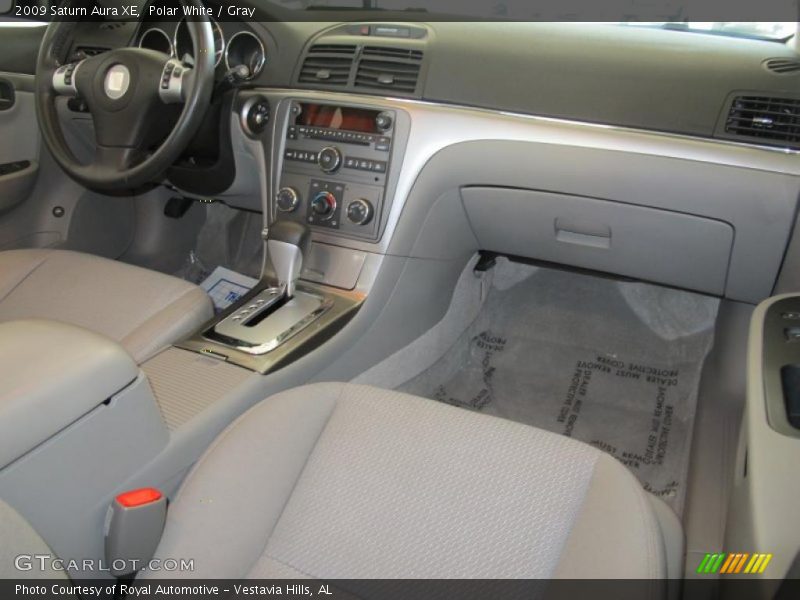 Dashboard of 2009 Aura XE