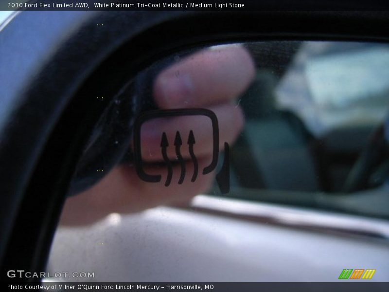 White Platinum Tri-Coat Metallic / Medium Light Stone 2010 Ford Flex Limited AWD