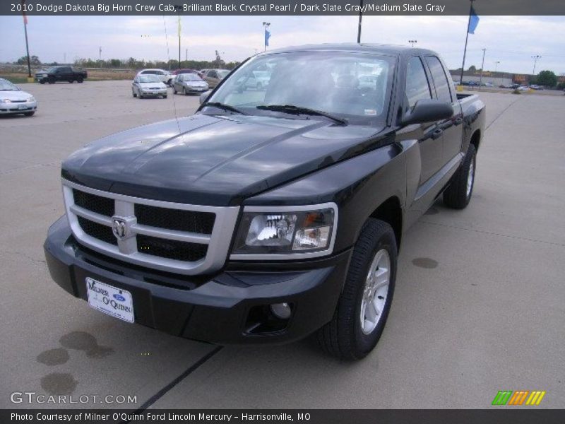 Front 3/4 View of 2010 Dakota Big Horn Crew Cab