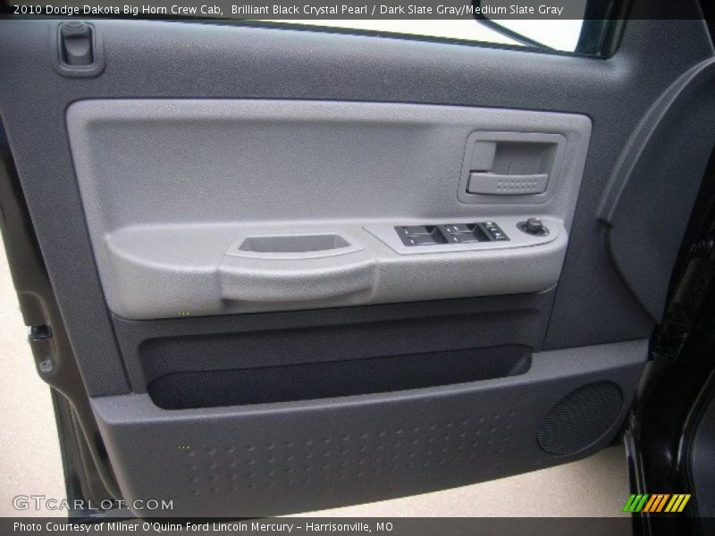 Door Panel of 2010 Dakota Big Horn Crew Cab