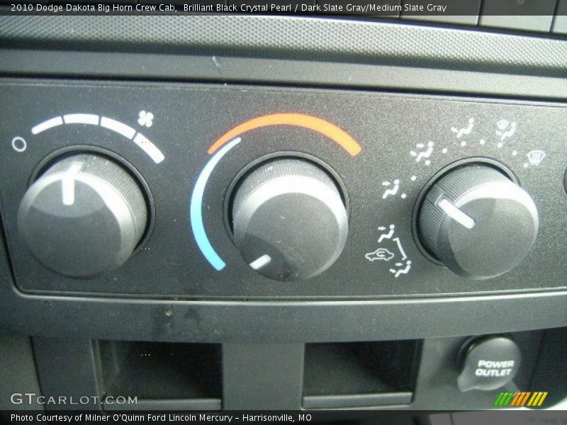 Brilliant Black Crystal Pearl / Dark Slate Gray/Medium Slate Gray 2010 Dodge Dakota Big Horn Crew Cab