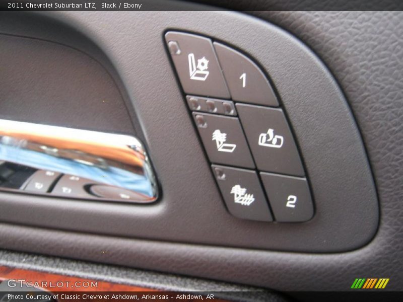 Controls of 2011 Suburban LTZ