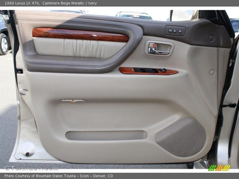 Door Panel of 1999 LX 470