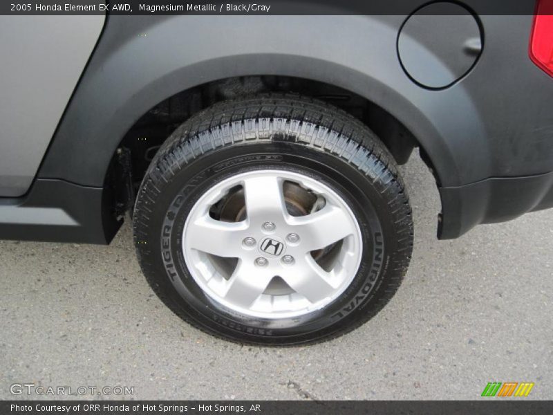 Magnesium Metallic / Black/Gray 2005 Honda Element EX AWD