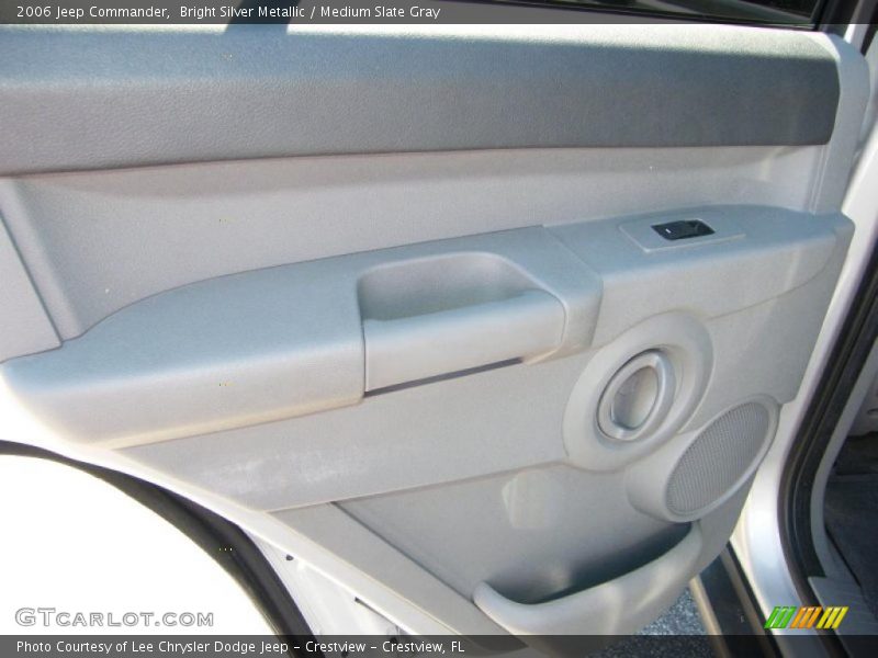Bright Silver Metallic / Medium Slate Gray 2006 Jeep Commander